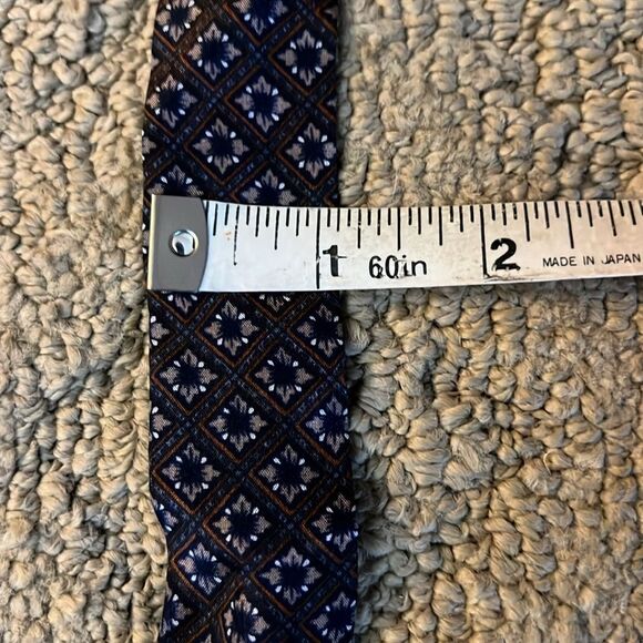 Women Skinny 100% neck Scarf - Picture 7 of 7